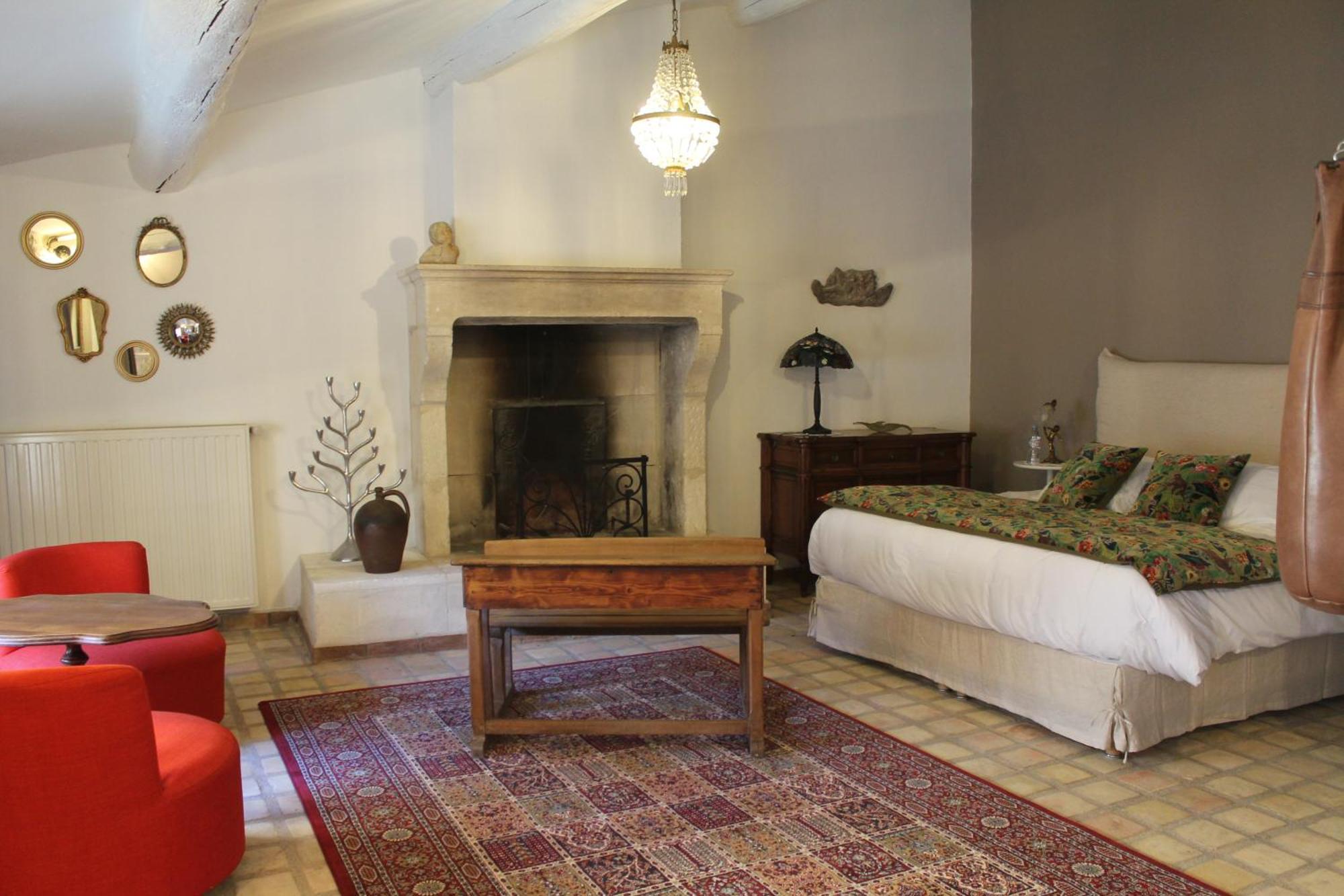 La Demeure Bed And Breakfast Aubais Εξωτερικό φωτογραφία