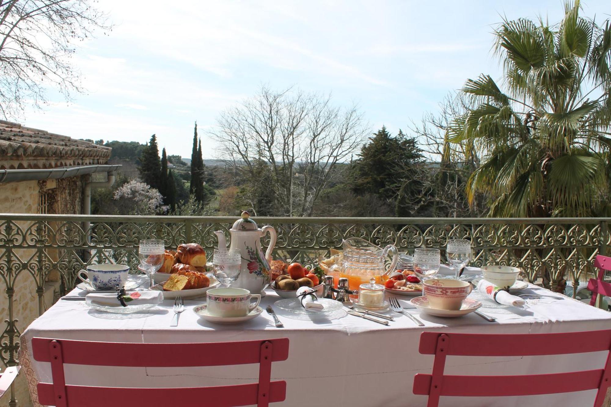 La Demeure Bed And Breakfast Aubais Εξωτερικό φωτογραφία