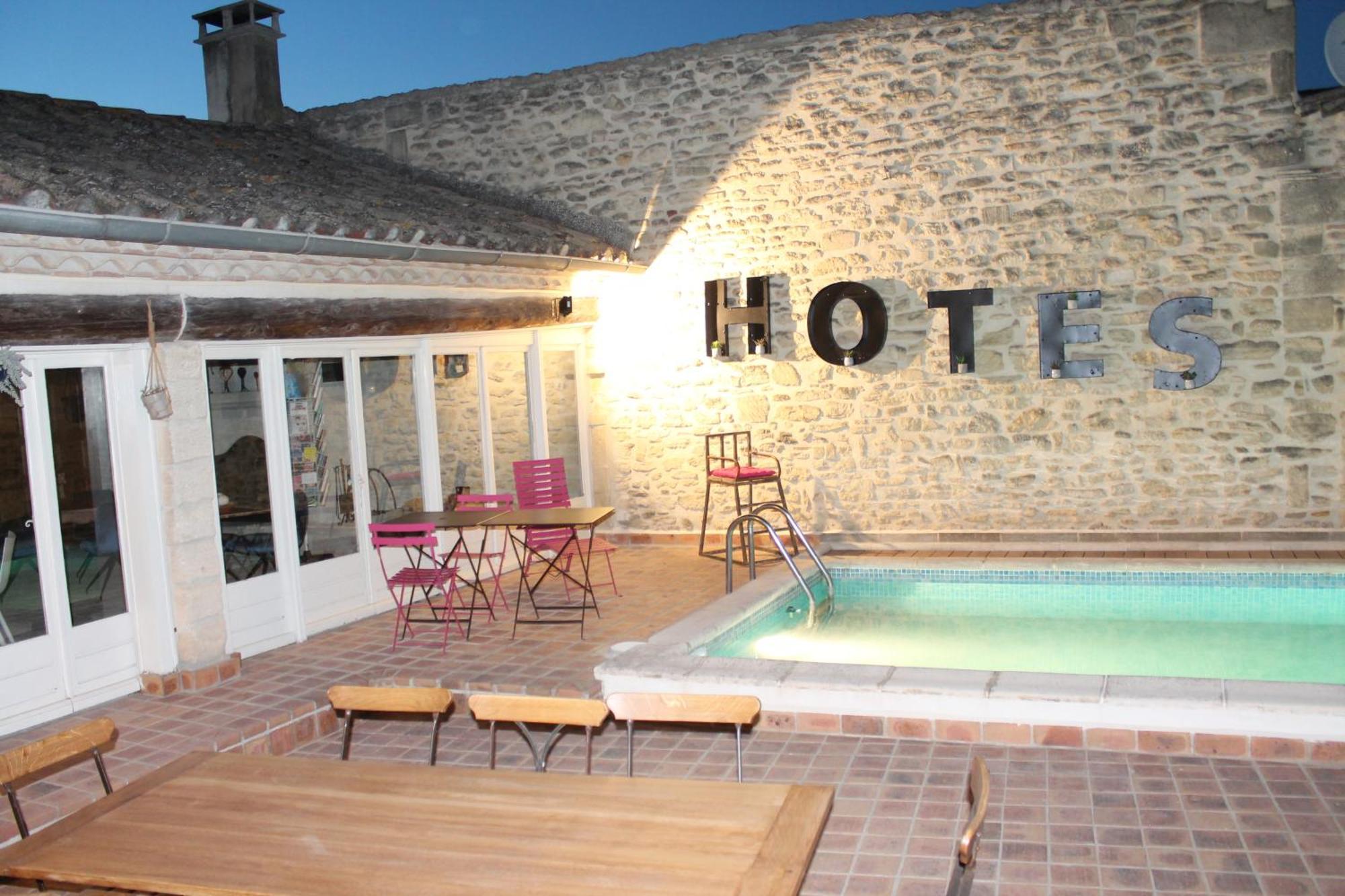 La Demeure Bed And Breakfast Aubais Εξωτερικό φωτογραφία