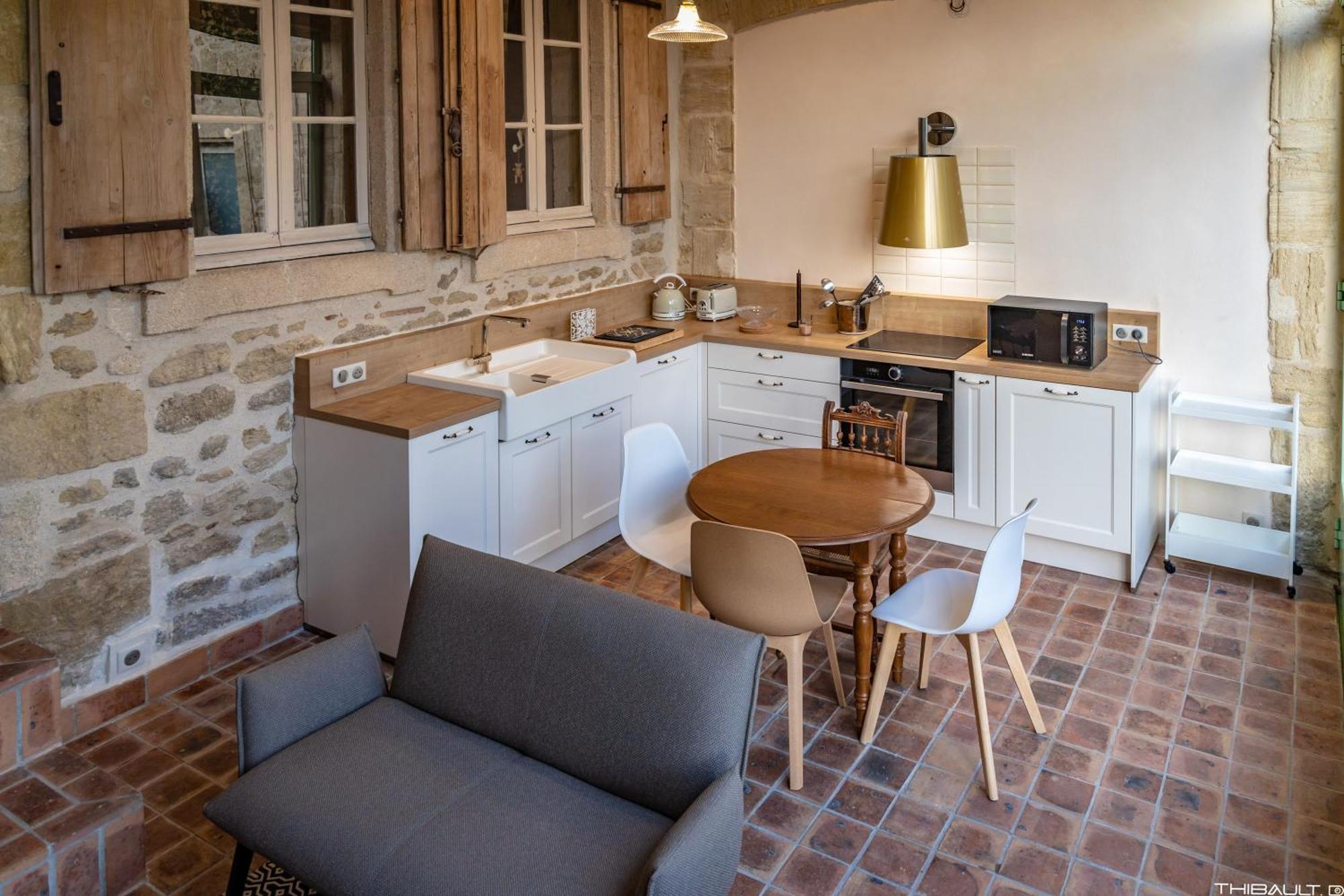 La Demeure Bed And Breakfast Aubais Εξωτερικό φωτογραφία