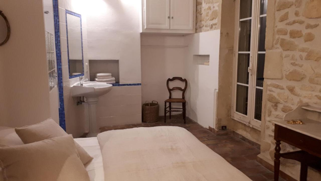 La Demeure Bed And Breakfast Aubais Εξωτερικό φωτογραφία