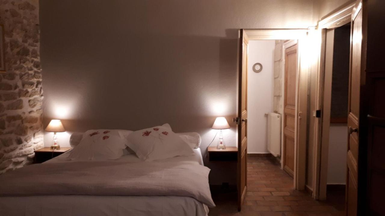 La Demeure Bed And Breakfast Aubais Εξωτερικό φωτογραφία