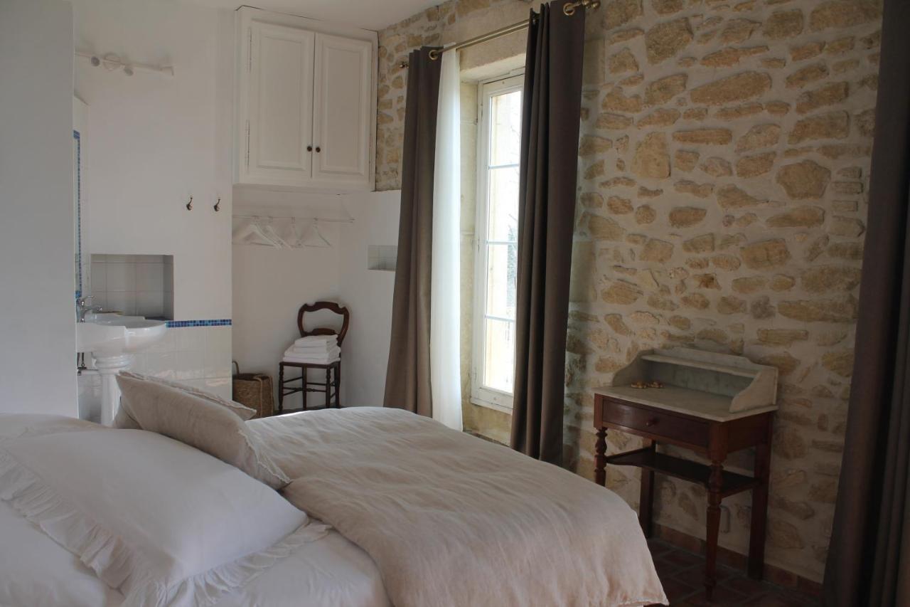 La Demeure Bed And Breakfast Aubais Εξωτερικό φωτογραφία
