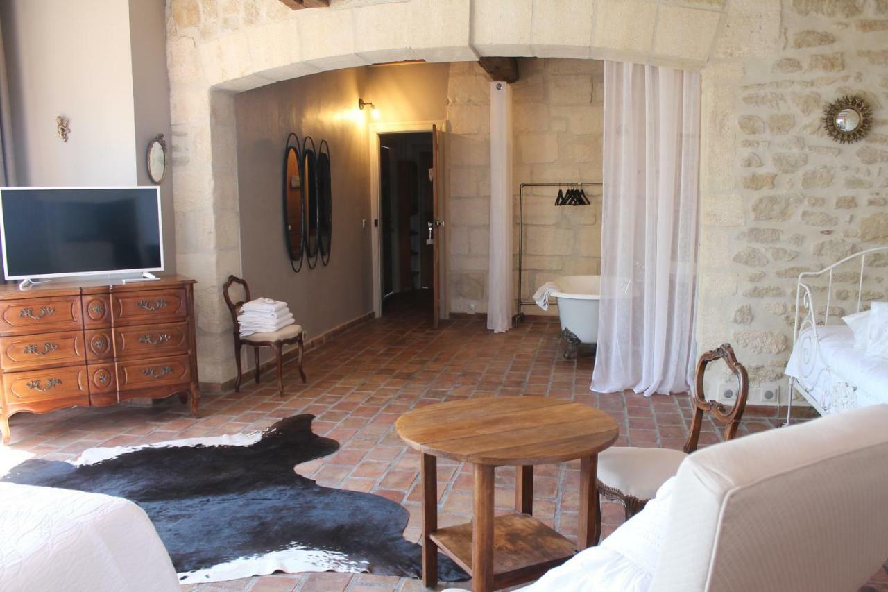 La Demeure Bed And Breakfast Aubais Εξωτερικό φωτογραφία